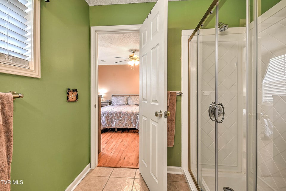Photo #28: 1017 Barber Road