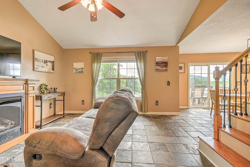 Photo #12: 1017 Barber Road