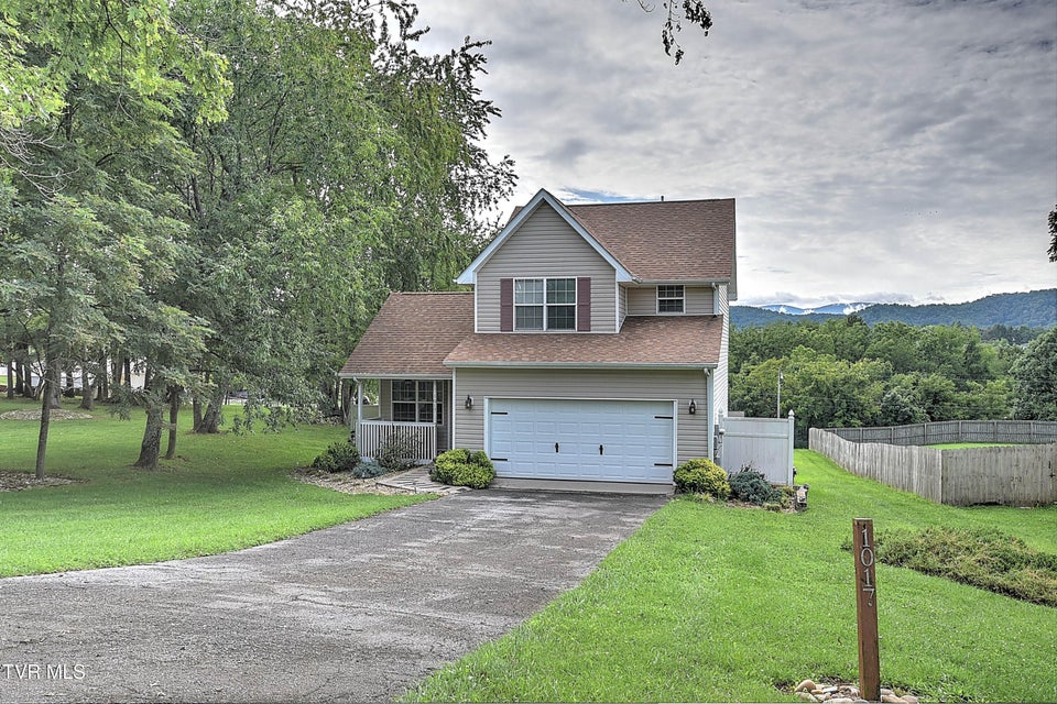 Photo #2: 1017 Barber Road