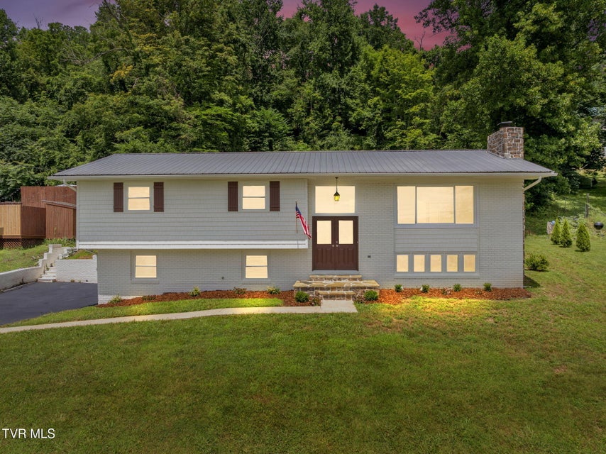 Photo #2: 640 Foothills Road