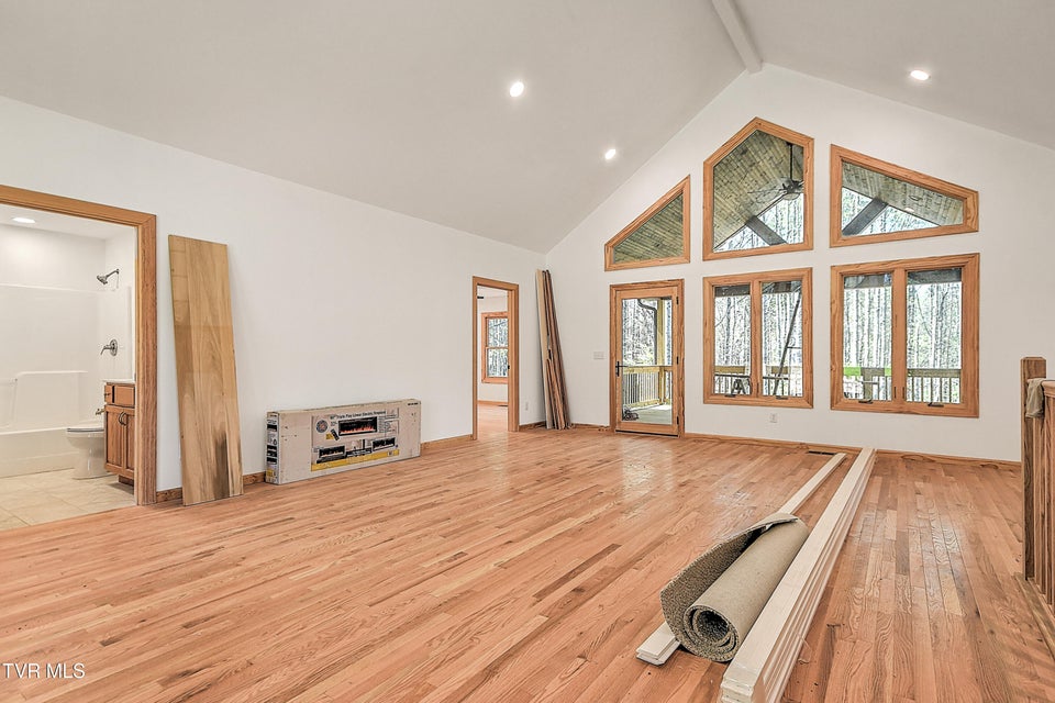 Photo #43: 512 Norris Rd ( Bridle Path) Road
