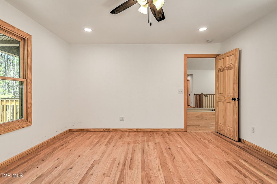 Photo #52: 512 Norris Rd ( Bridle Path) Road