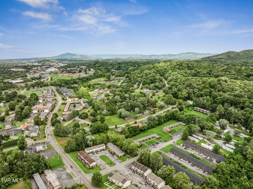Photo #10: 1419 Colony Park Drive