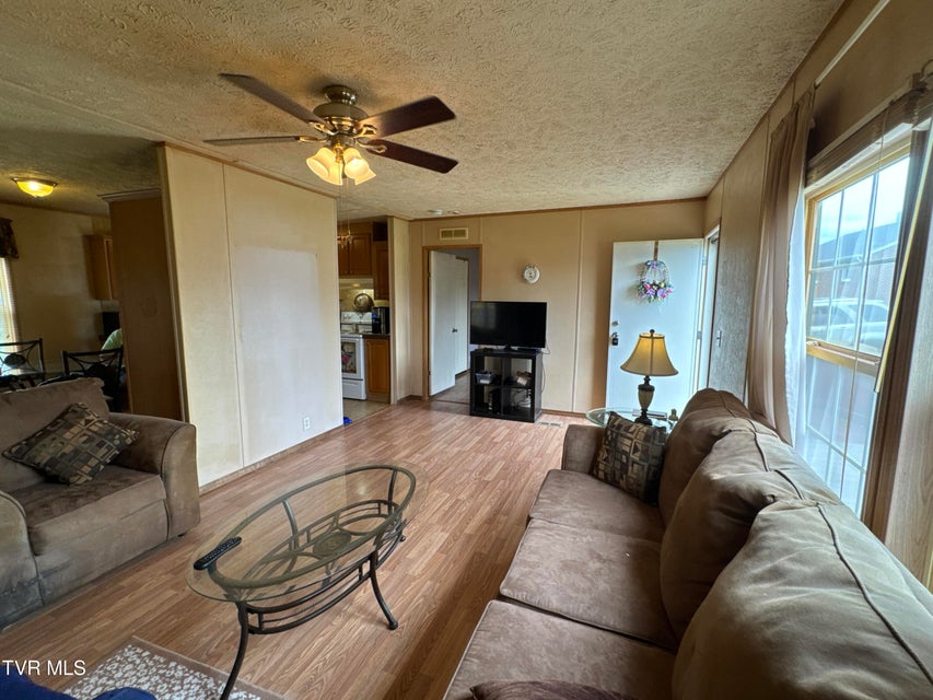 Photo #6: 158 North Drive