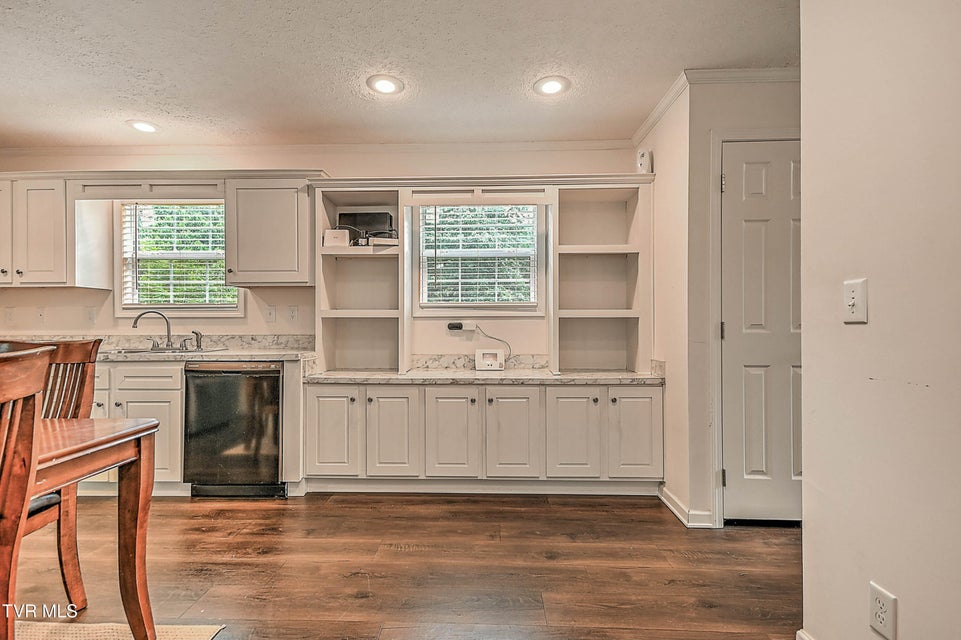 Photo #13: 19009 Rich Valley Road