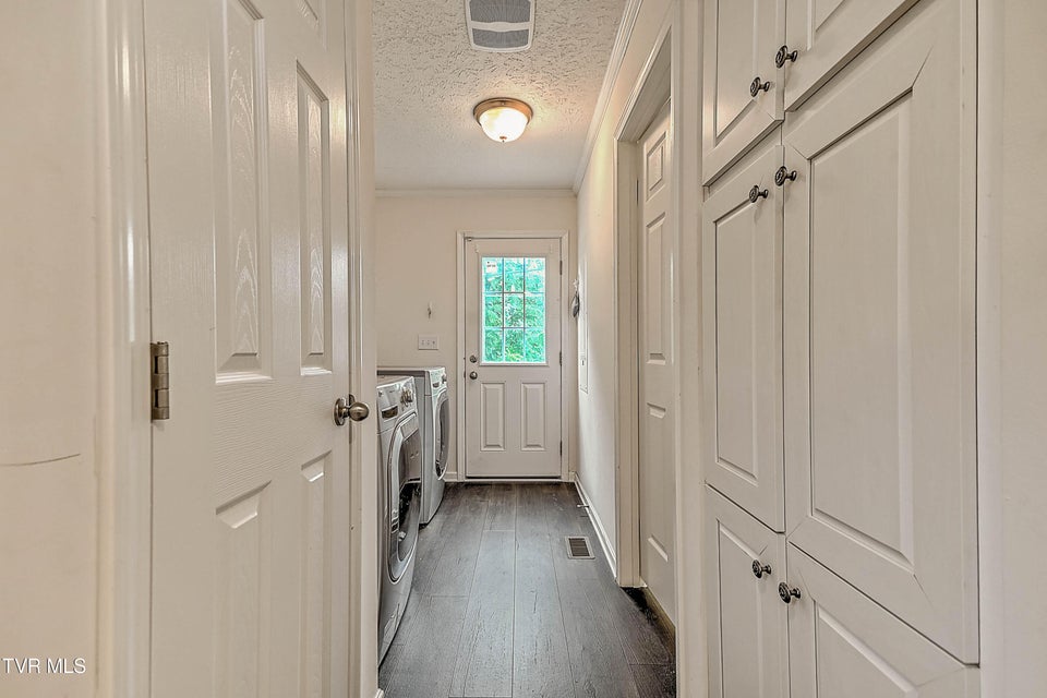 Photo #17: 19009 Rich Valley Road