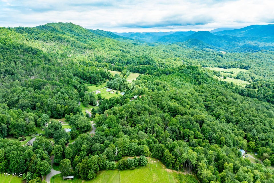 Photo #30: 2121 Shingletown Road