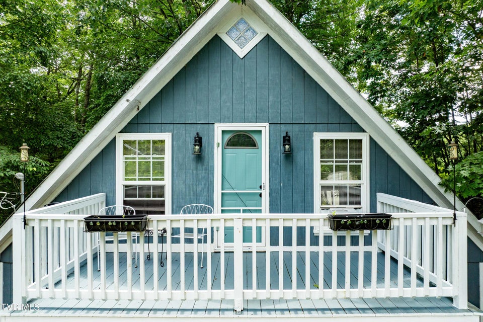 Photo #5: 2121 Shingletown Road