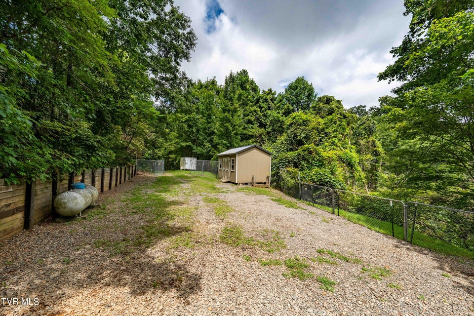 Photo #47: 2121 Shingletown Road