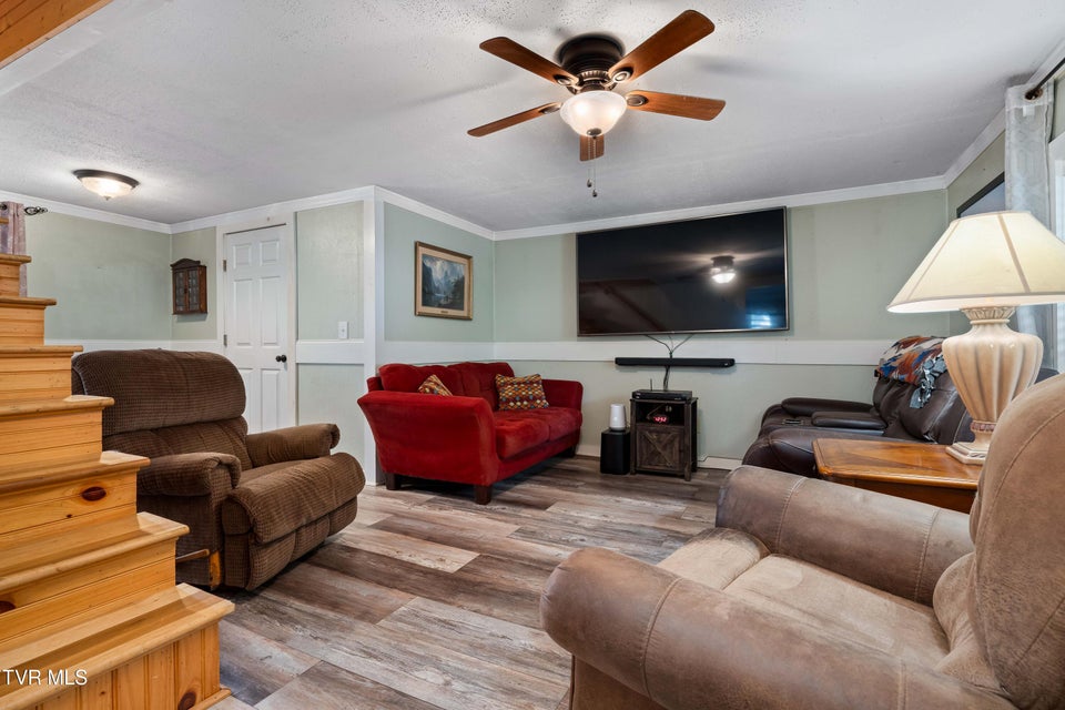 Photo #9: 2121 Shingletown Road