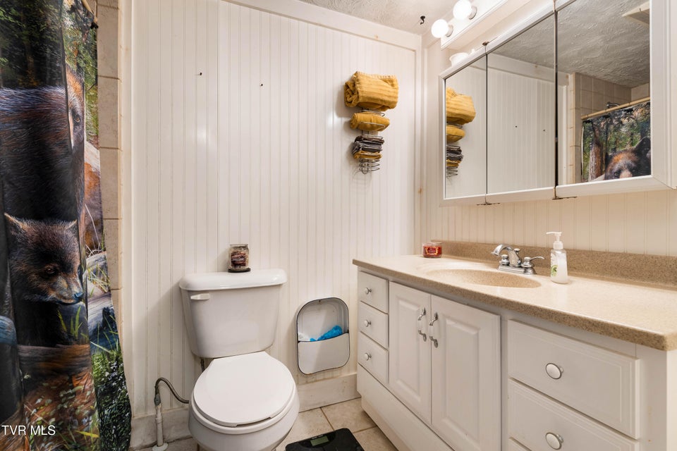 Photo #24: 2121 Shingletown Road