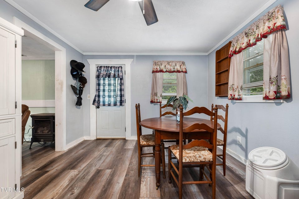 Photo #11: 2121 Shingletown Road