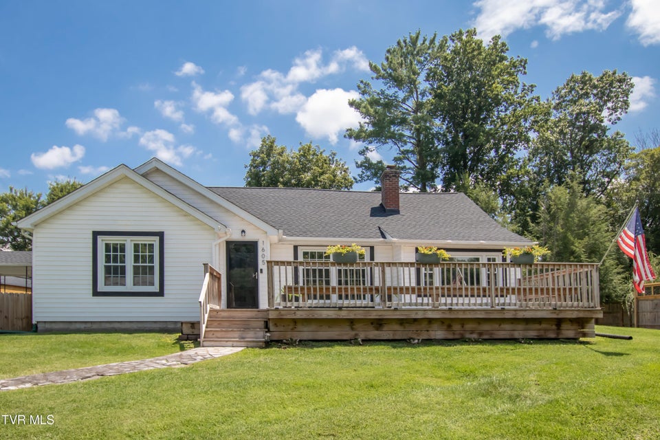 Photo #65: 1605 Overhill Road