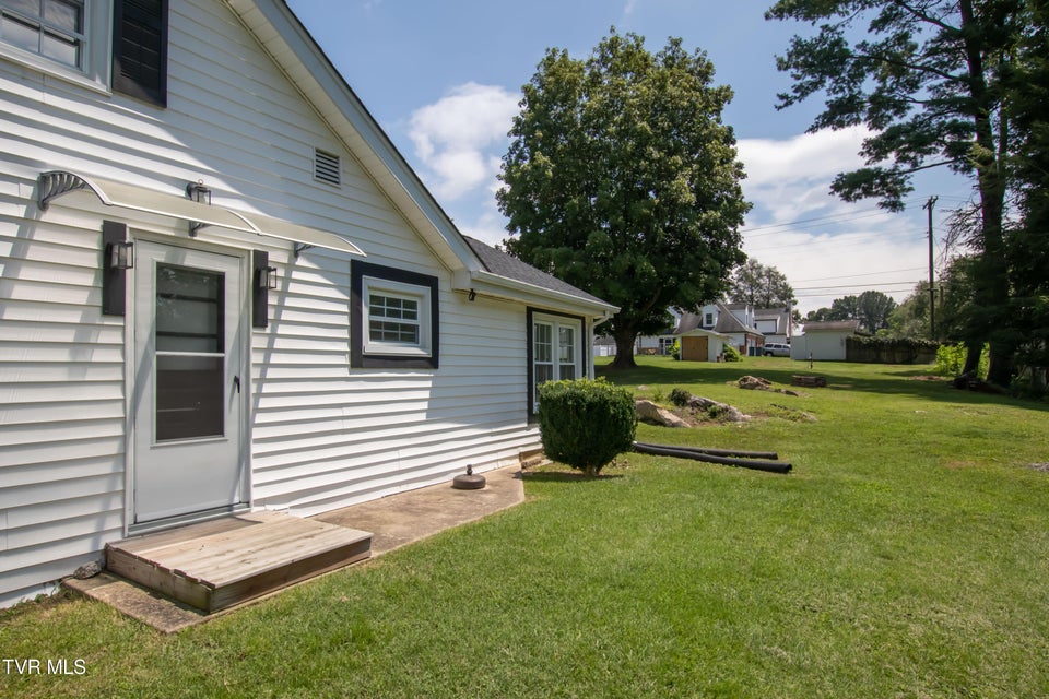 Photo #58: 1605 Overhill Road