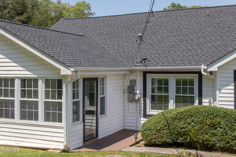 Photo #61: 1605 Overhill Road