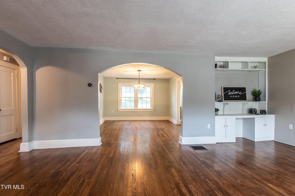 Photo #8: 1605 Overhill Road