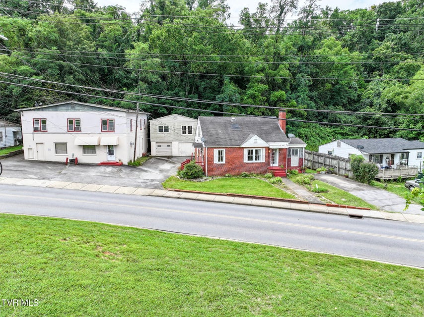 Photo #3: 324 Church Street