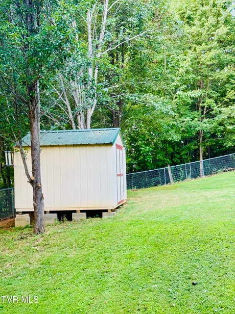 Photo #7: 116 Hasty Boulevard