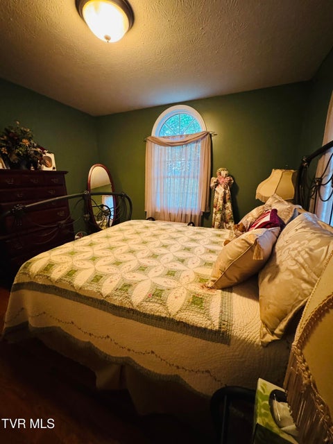 Photo #35: 116 Hasty Boulevard