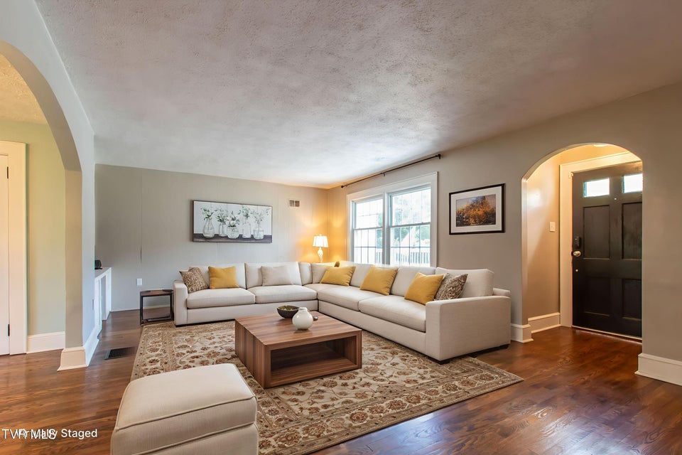 Photo #5: 1605 Overhill Road