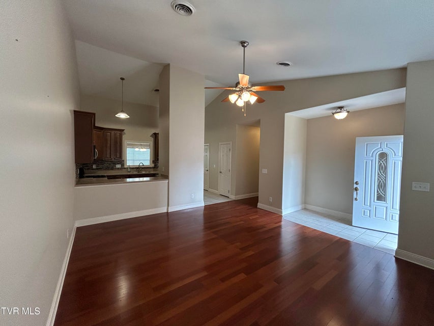 Photo #8: 123 Southridge Drive