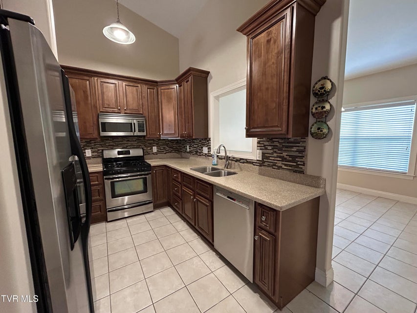 Photo #14: 123 Southridge Drive