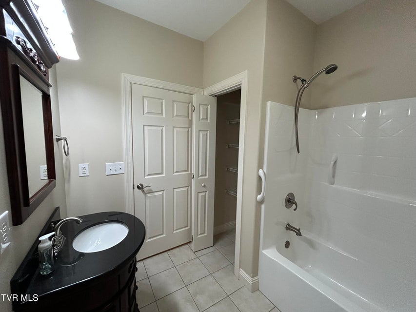 Photo #26: 123 Southridge Drive