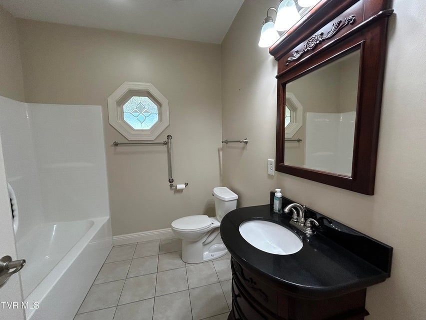 Photo #28: 123 Southridge Drive