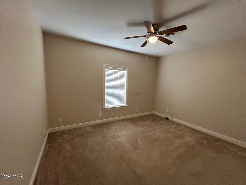 Photo #31: 123 Southridge Drive