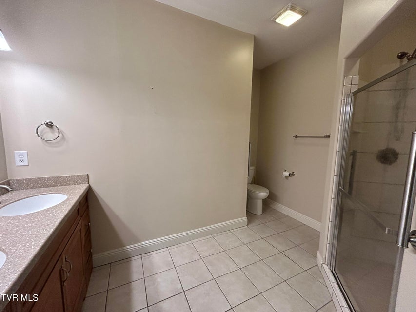 Photo #40: 123 Southridge Drive