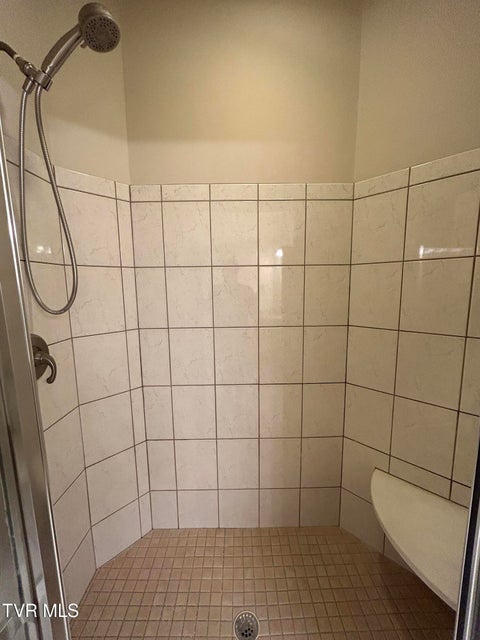 Photo #39: 123 Southridge Drive