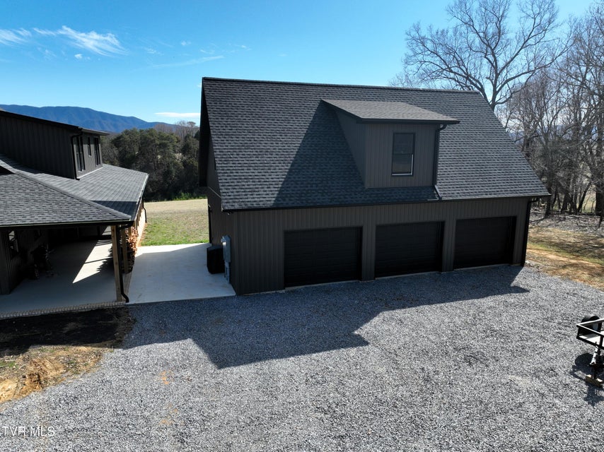 Photo #11: 2150 Sunnyside Road