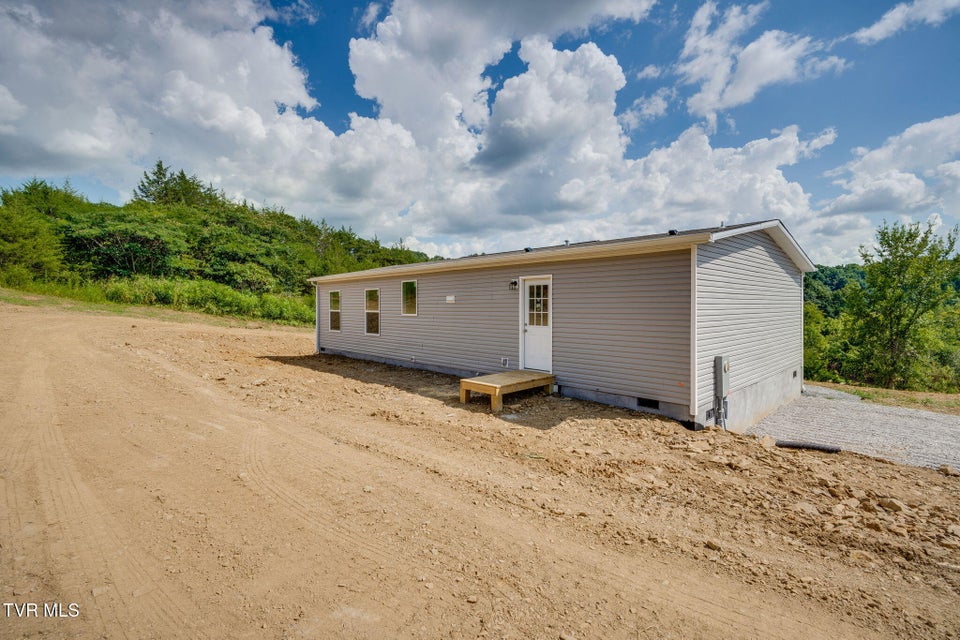 Photo #6: 2145 Oakwood Road