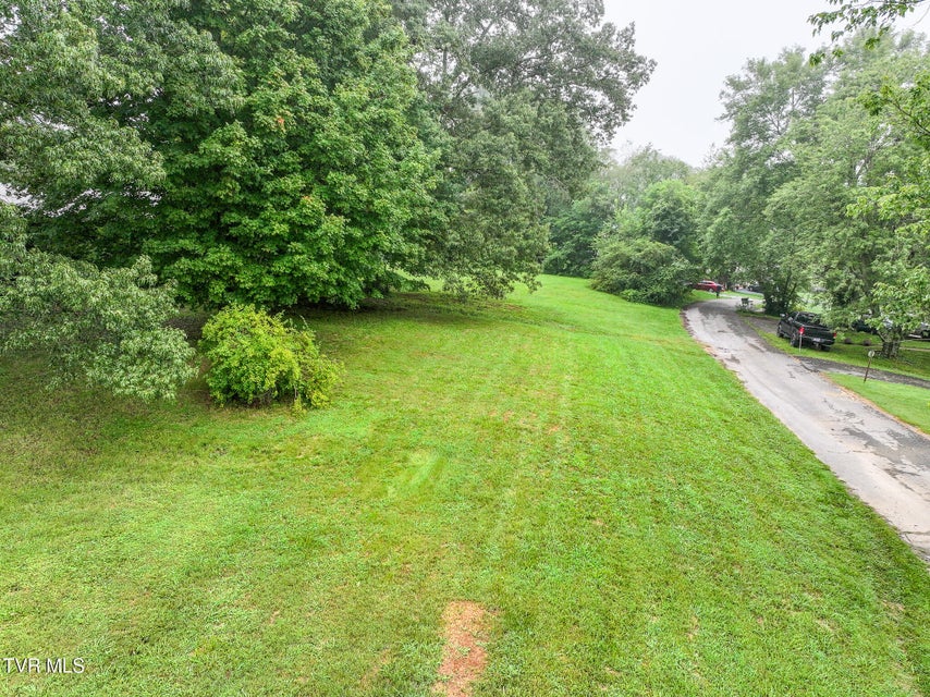 Photo #15: 40 6 Oaks Lane