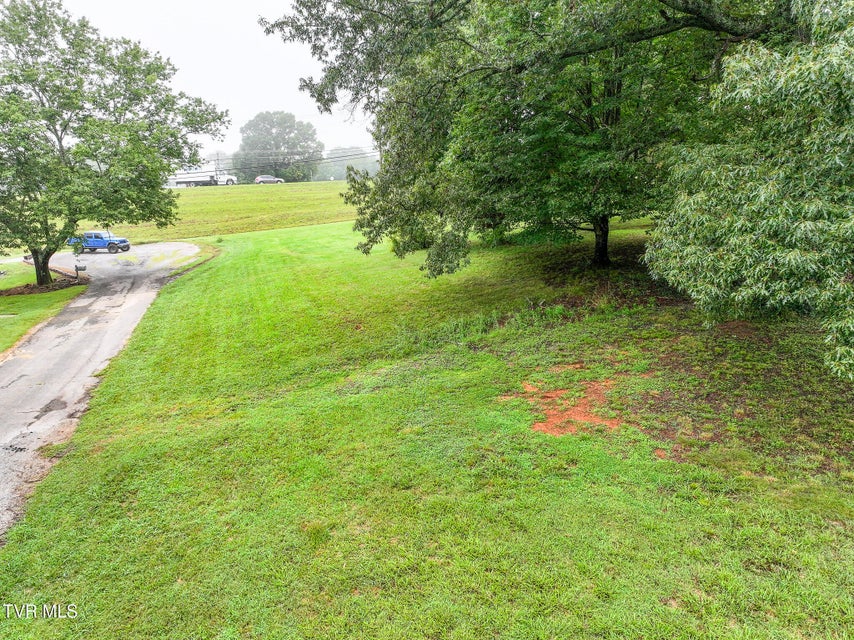 Photo #18: 40 6 Oaks Lane