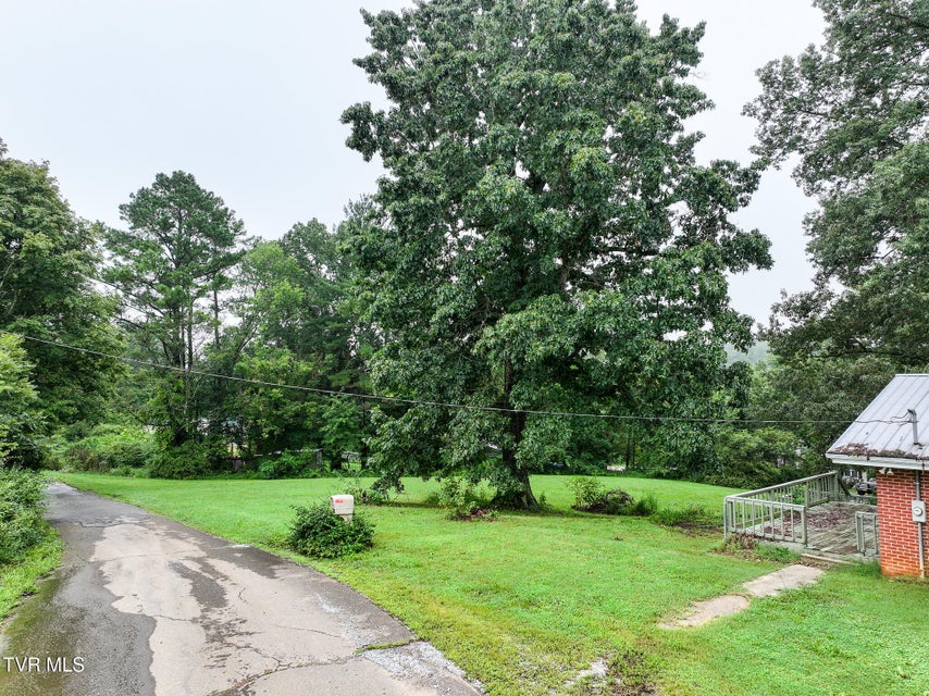 Photo #25: 40 6 Oaks Lane