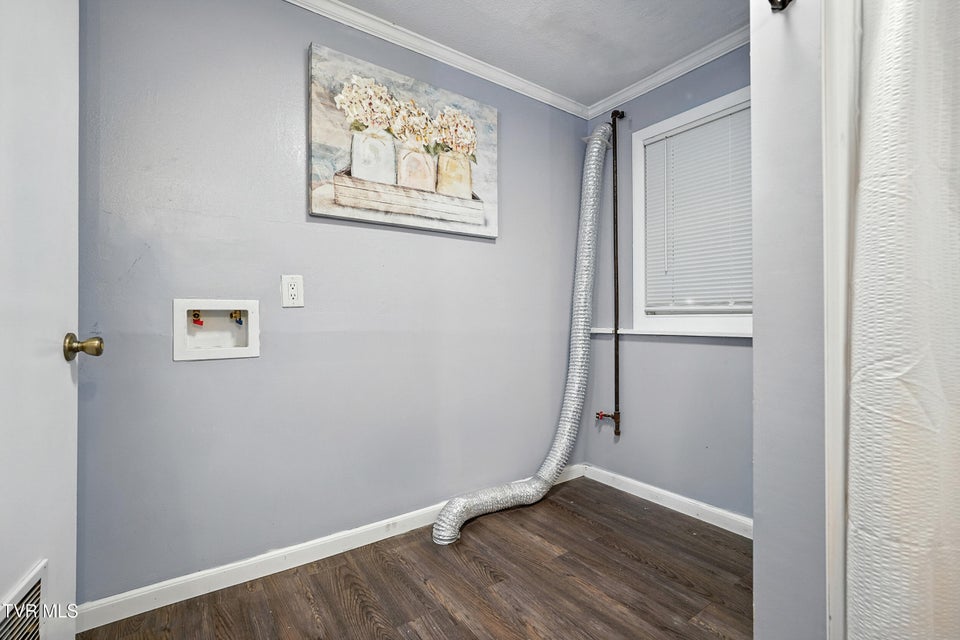 Photo #36: 308 Cardinal Lane