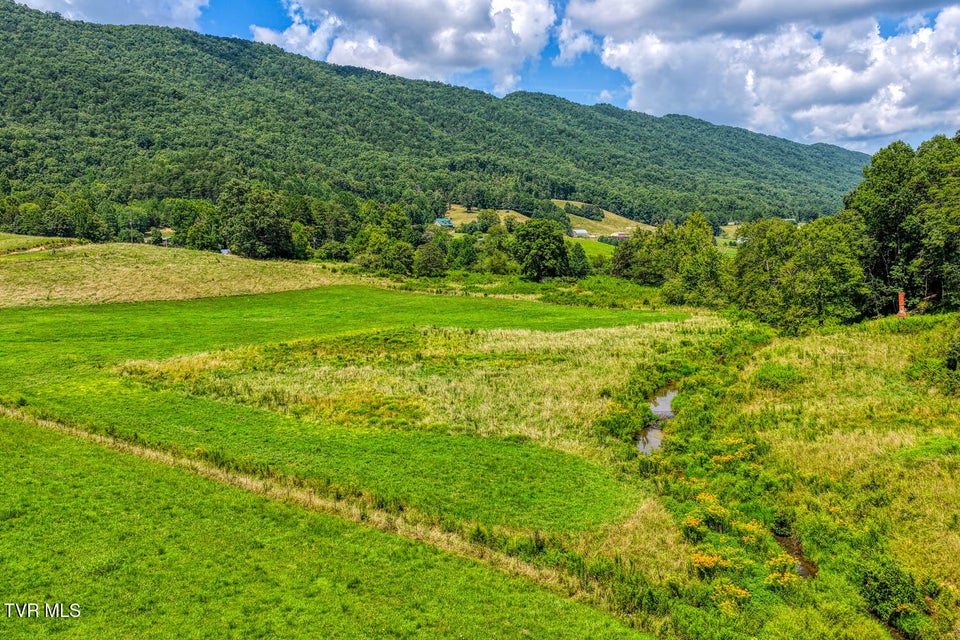 Photo #26: 1144 Poor Valley Road