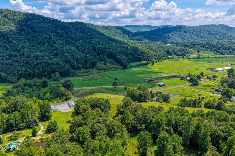 Photo #39: 1144 Poor Valley Road