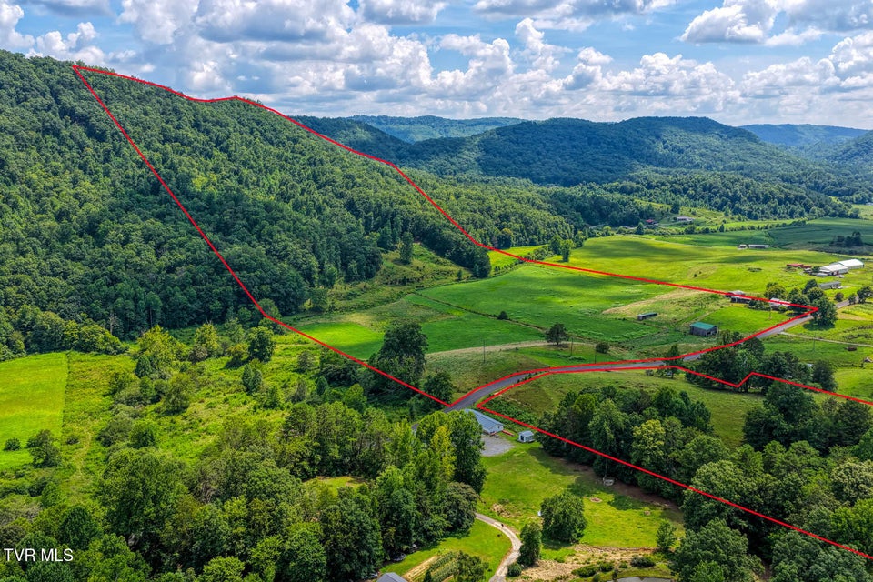 Photo #48: 1144 Poor Valley Road