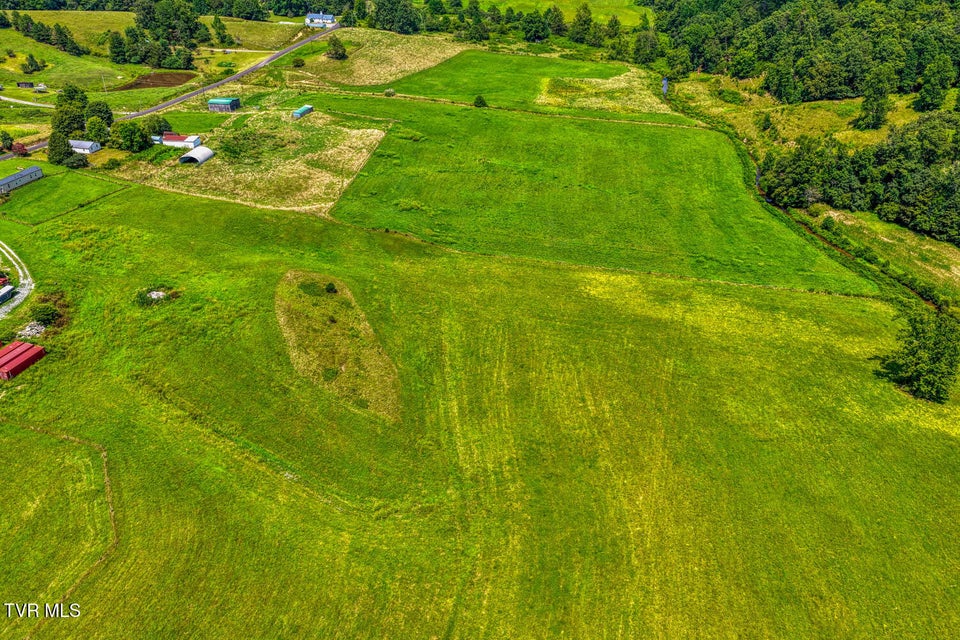 Photo #61: 1144 Poor Valley Road