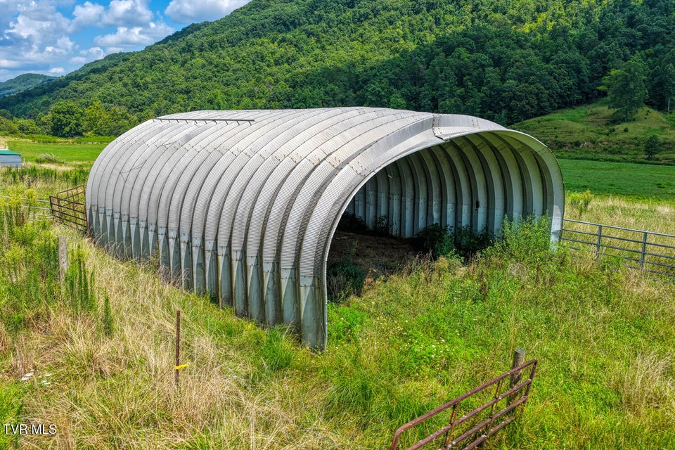 Photo #66: 1144 Poor Valley Road