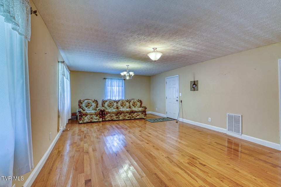 Photo #75: 1144 Poor Valley Road