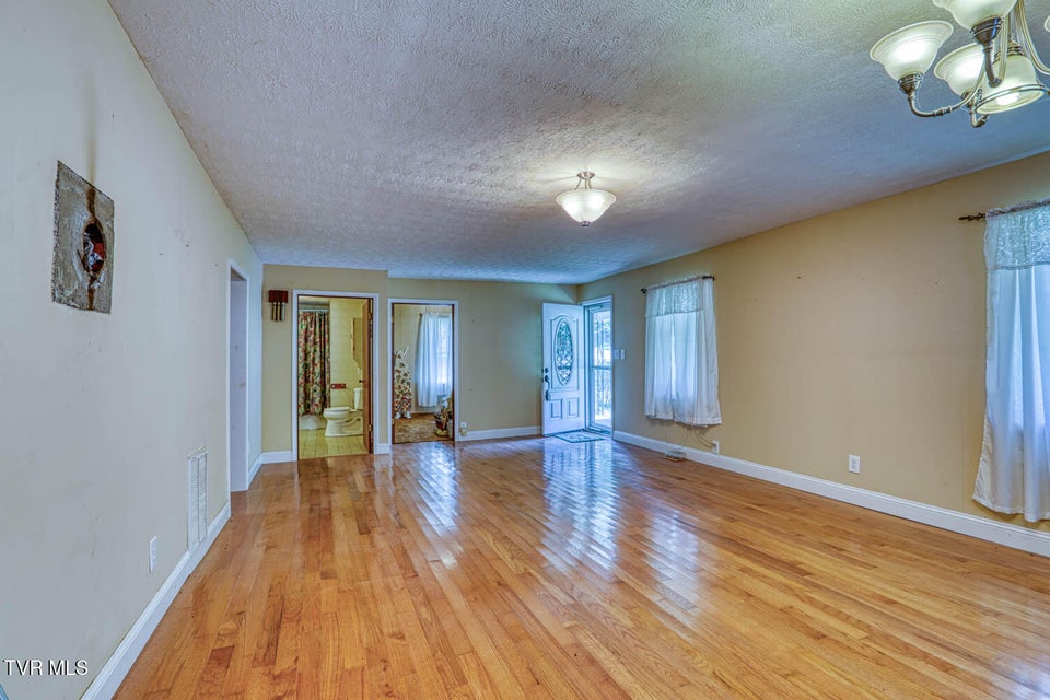 Photo #76: 1144 Poor Valley Road