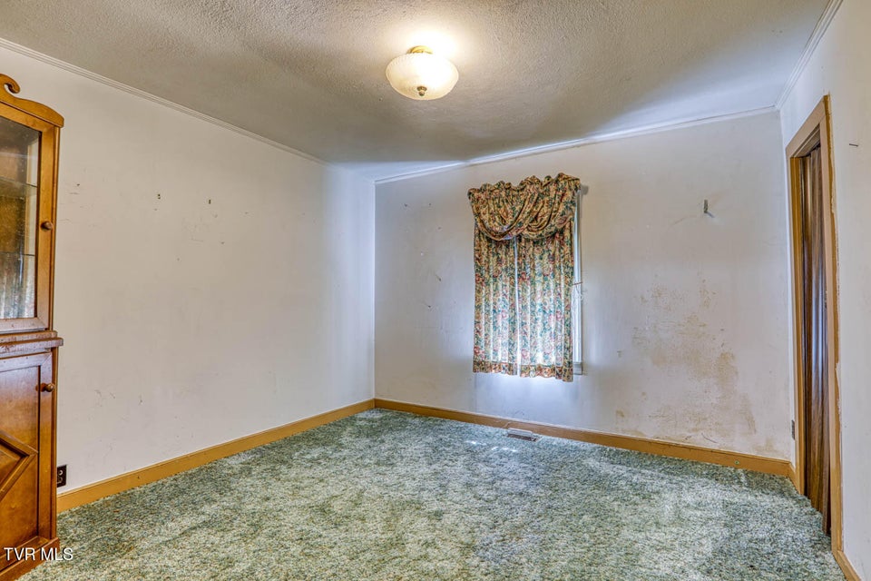 Photo #83: 1144 Poor Valley Road