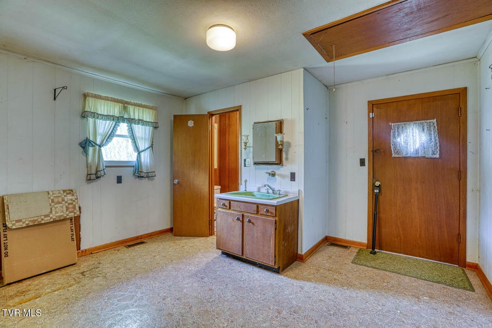 Photo #84: 1144 Poor Valley Road