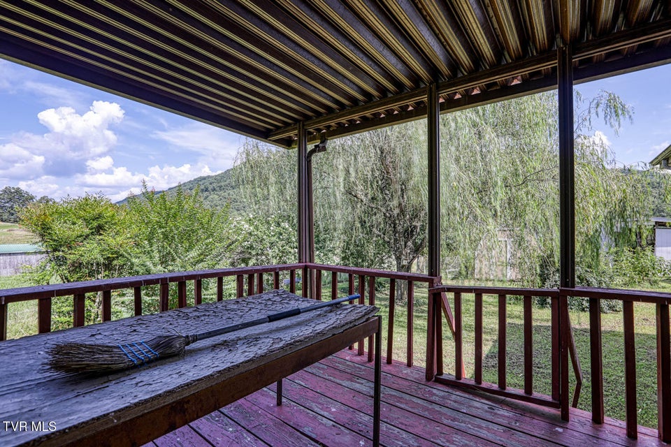 Photo #93: 1144 Poor Valley Road