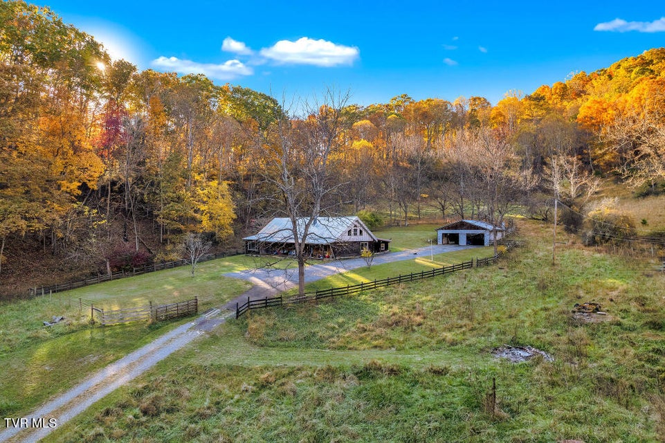 Photo #7: 437 Still House Hollow Road