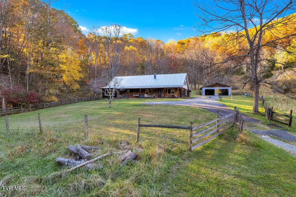 Photo #8: 437 Still House Hollow Road