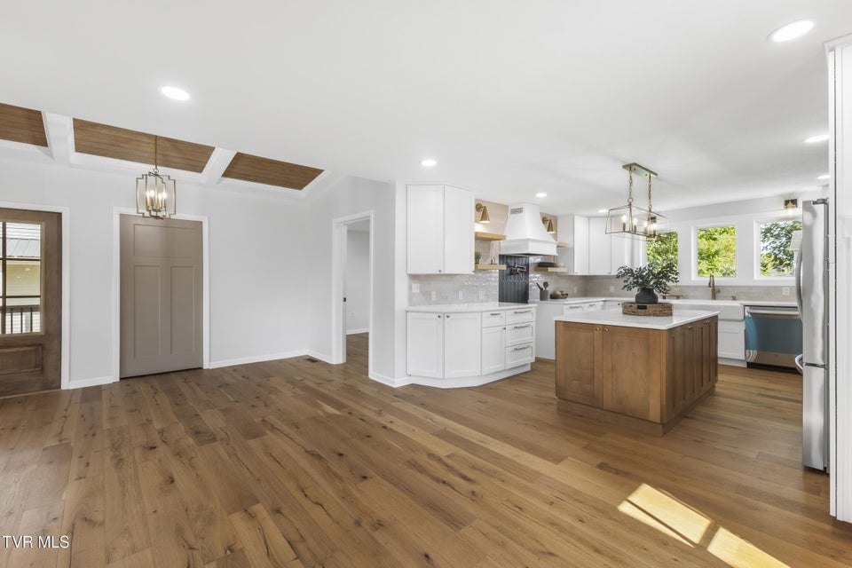 Photo #20: 400 4th North Street